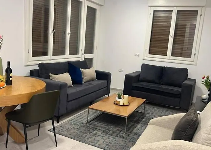 Amazing Florentin Flat 6
